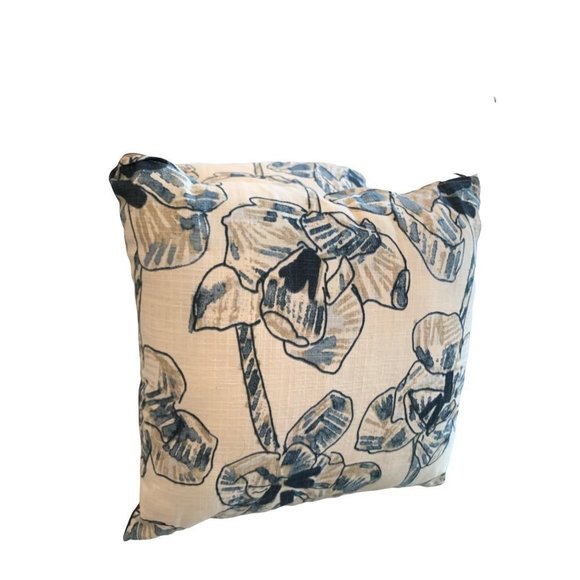 Set of 2 Accent Throw Pillows Blue Cream Floral 18" Square - Picture 7 of 7